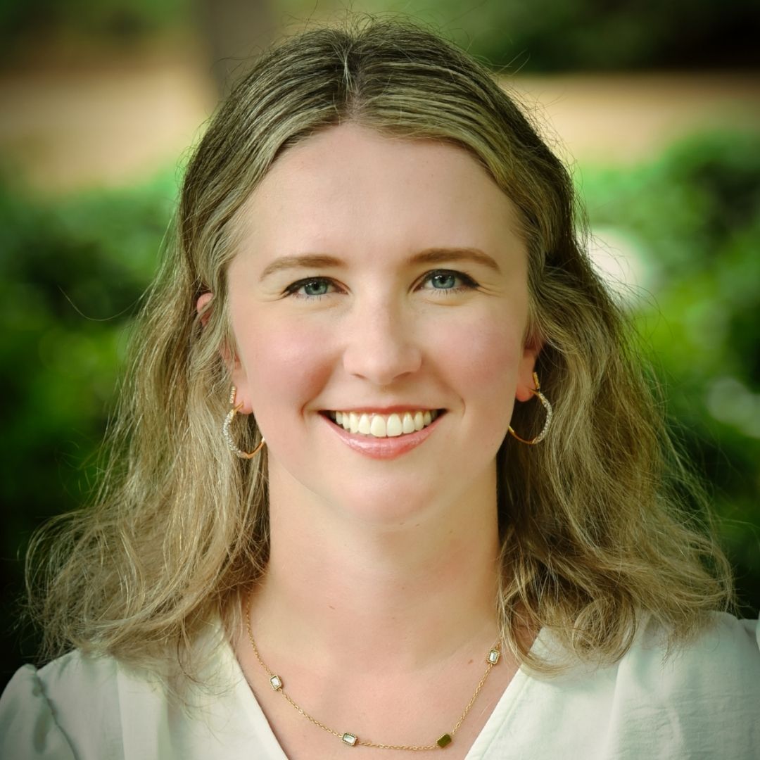 Headshot of Alexis Roberts
