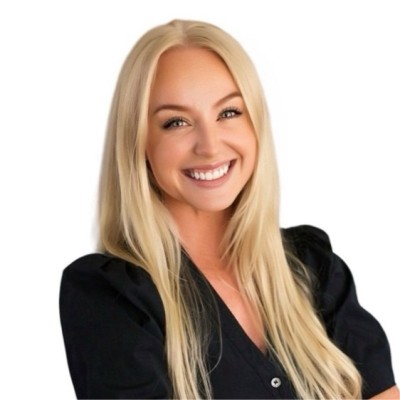 Headshot of Kirsten Haight 