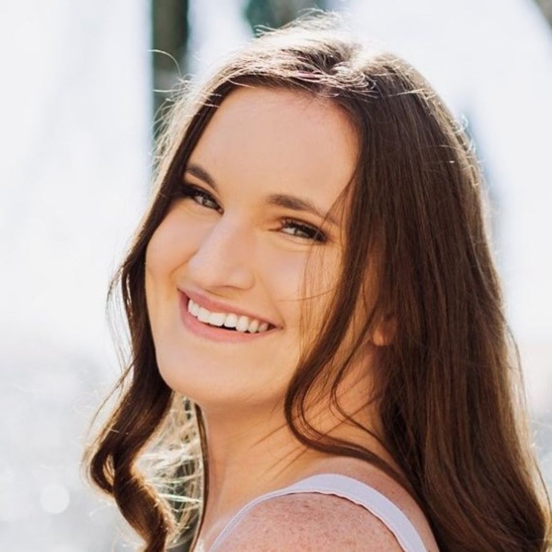 Headshot of Meredith Milholland