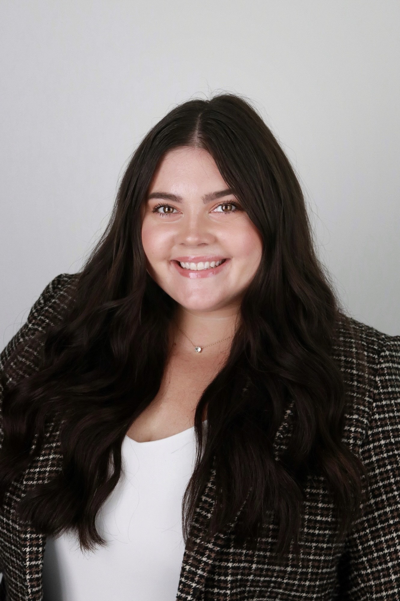 Headshot of Kelly Fox