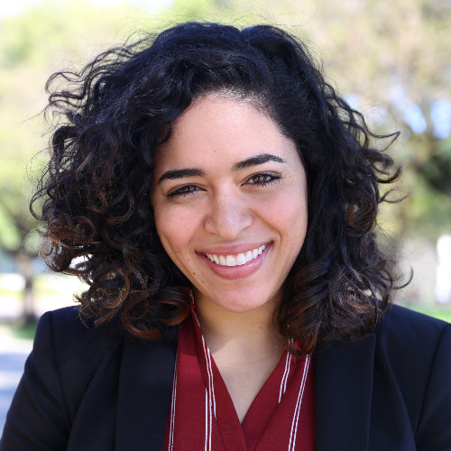 Headshot of Sara Khalifa