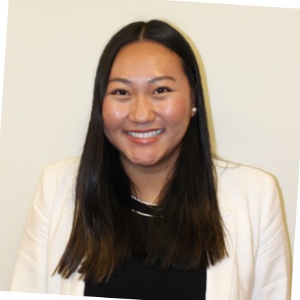 Headshot of Jenny Dinh