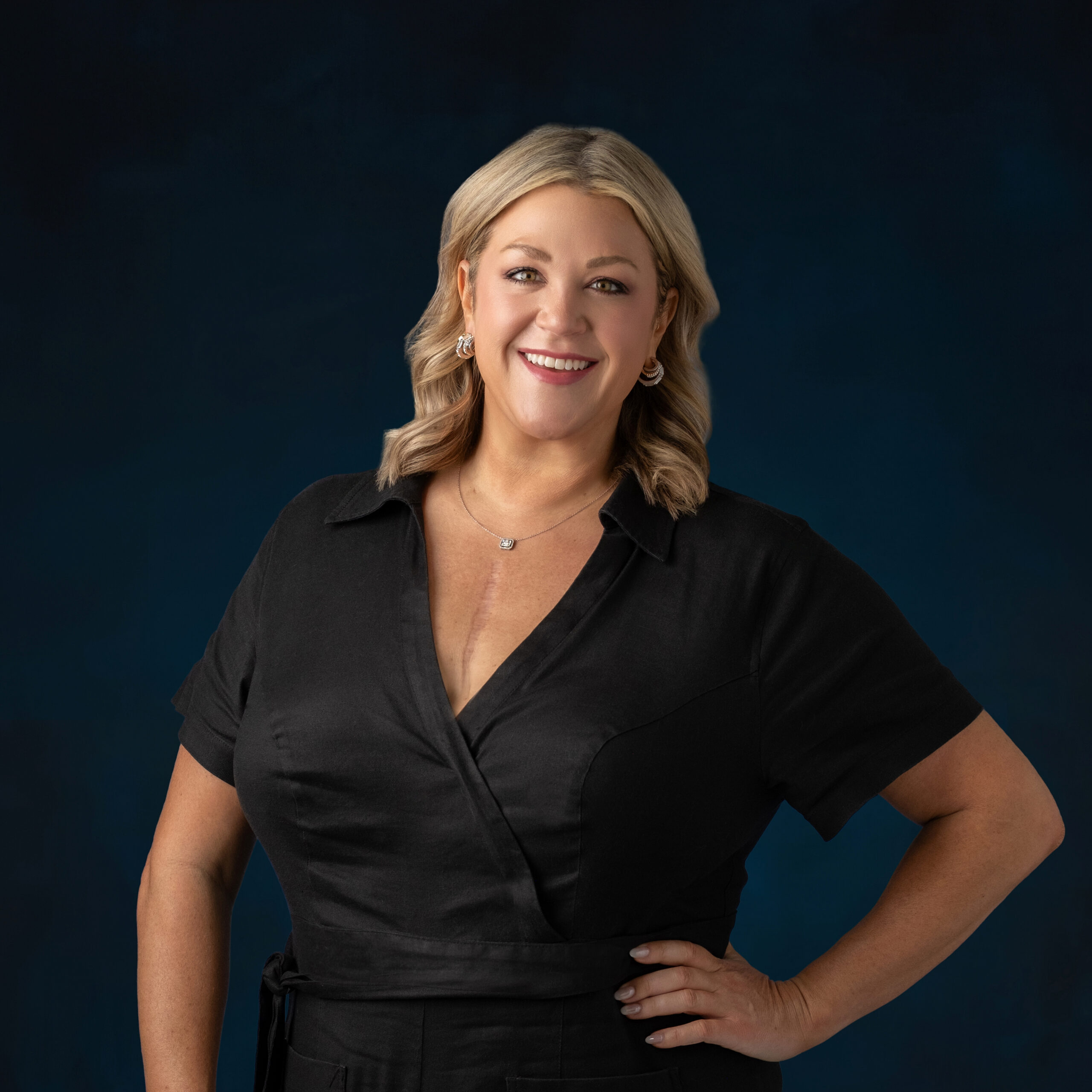 Headshot of Becky Helms
